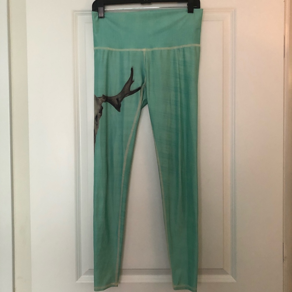 Teeki Teal Deer Medicine Cow Skull Legging M
